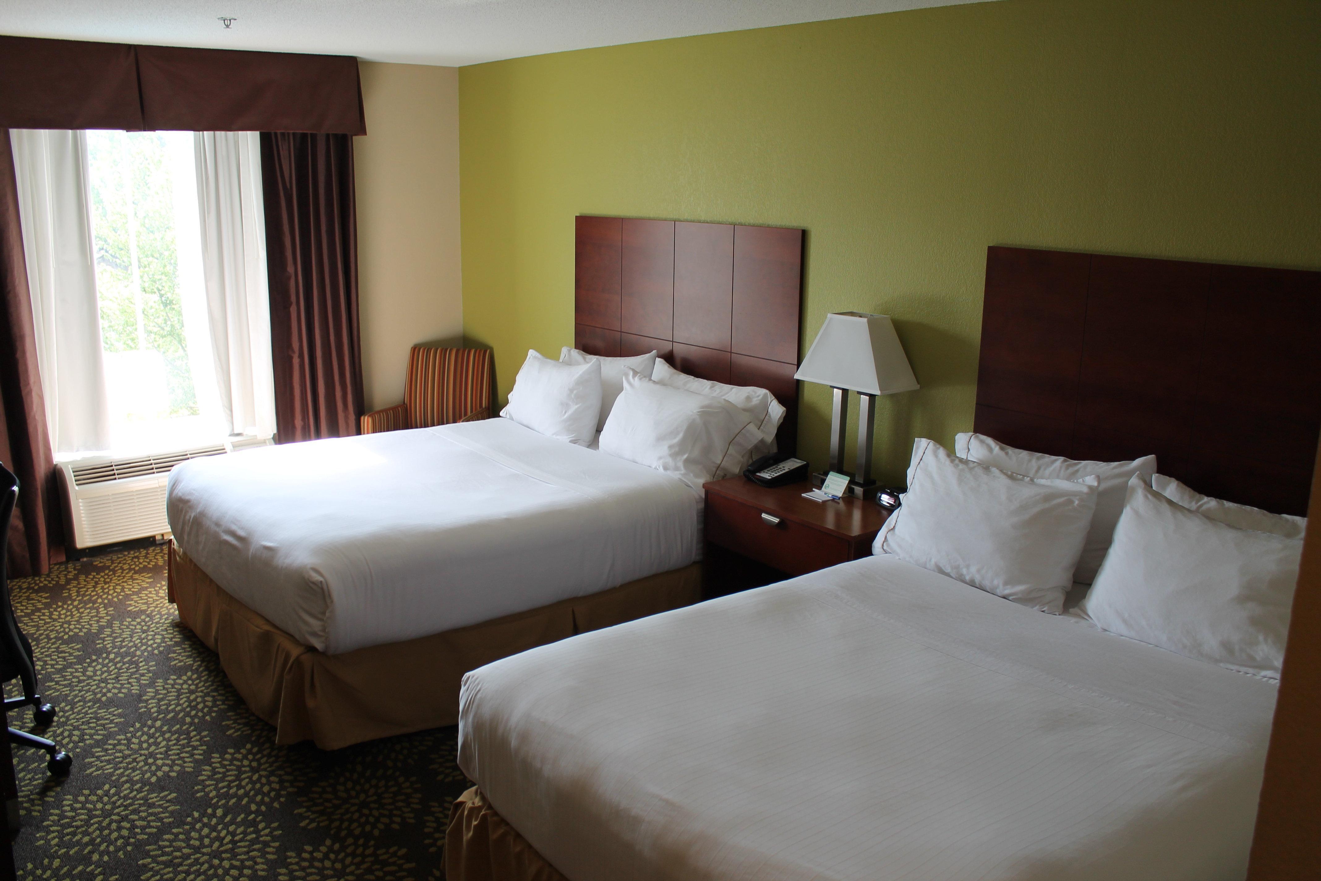 Holiday Inn Express Hotel & Suites Starkville, An Ihg Hotel Bagian luar foto