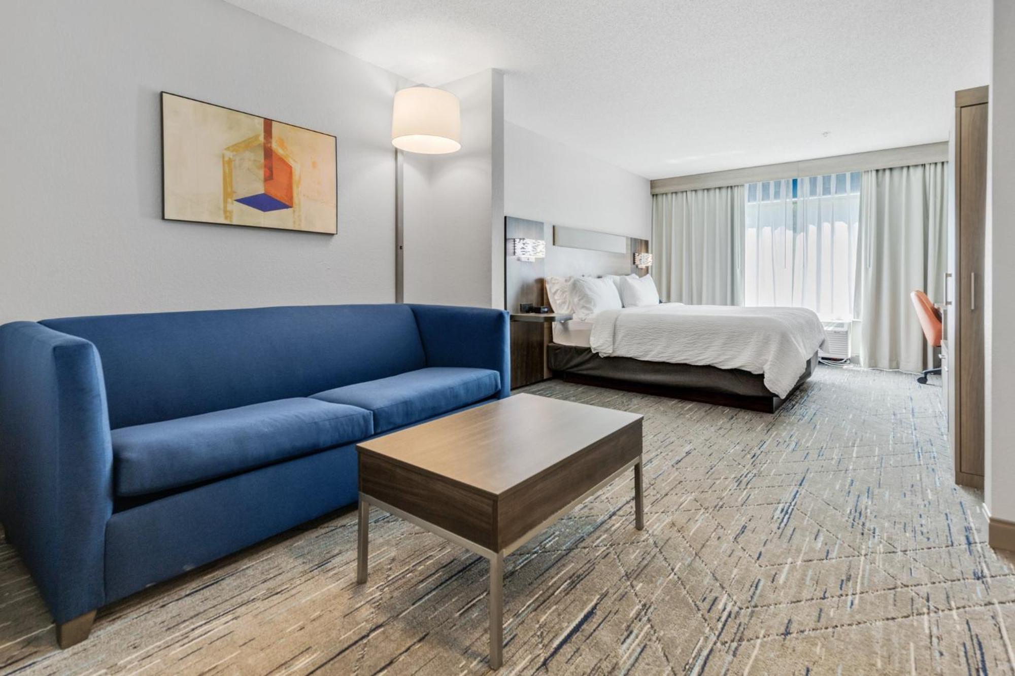 Holiday Inn Express Hotel & Suites Starkville, An Ihg Hotel Bagian luar foto