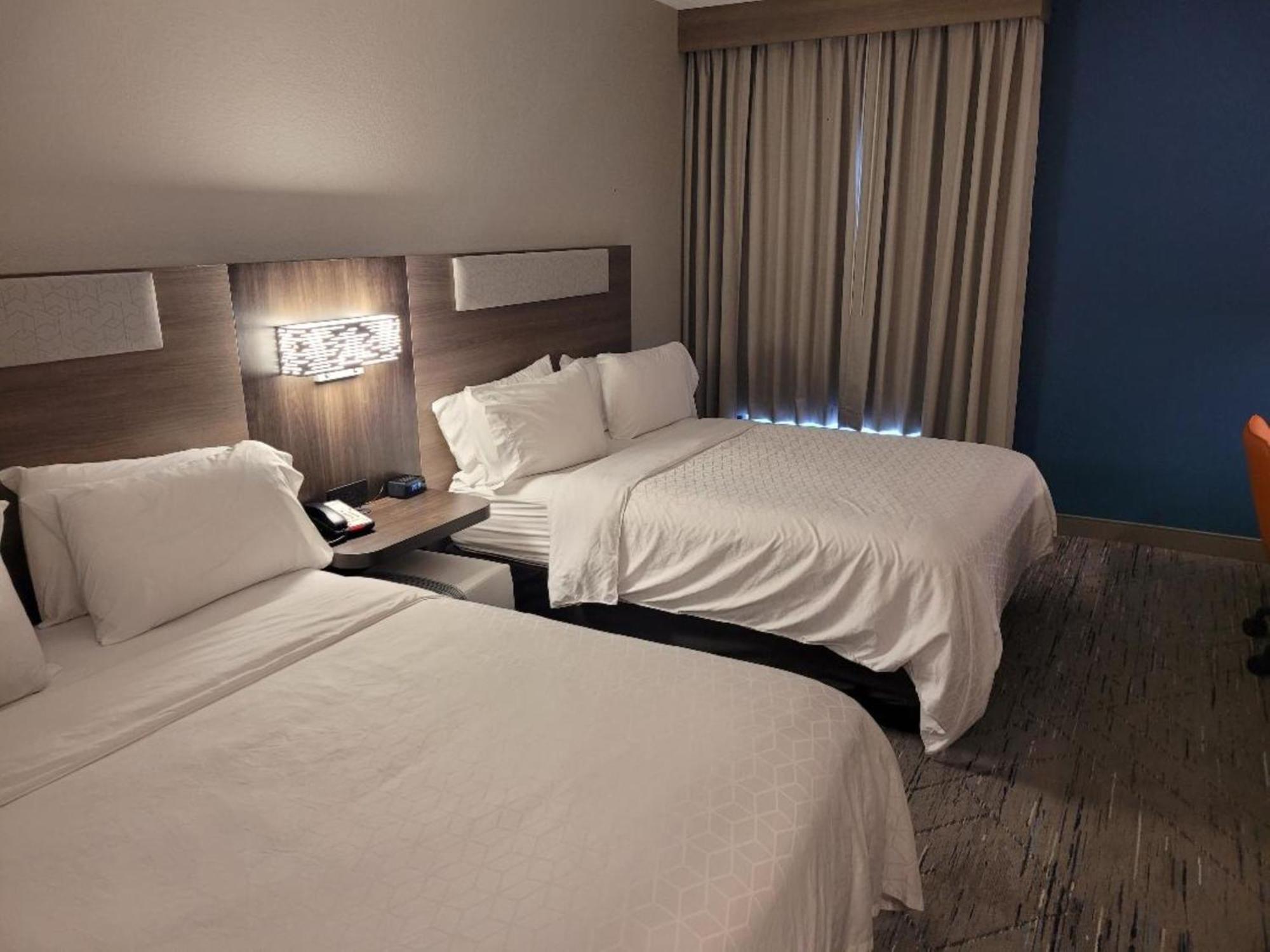 Holiday Inn Express Hotel & Suites Starkville, An Ihg Hotel Bagian luar foto
